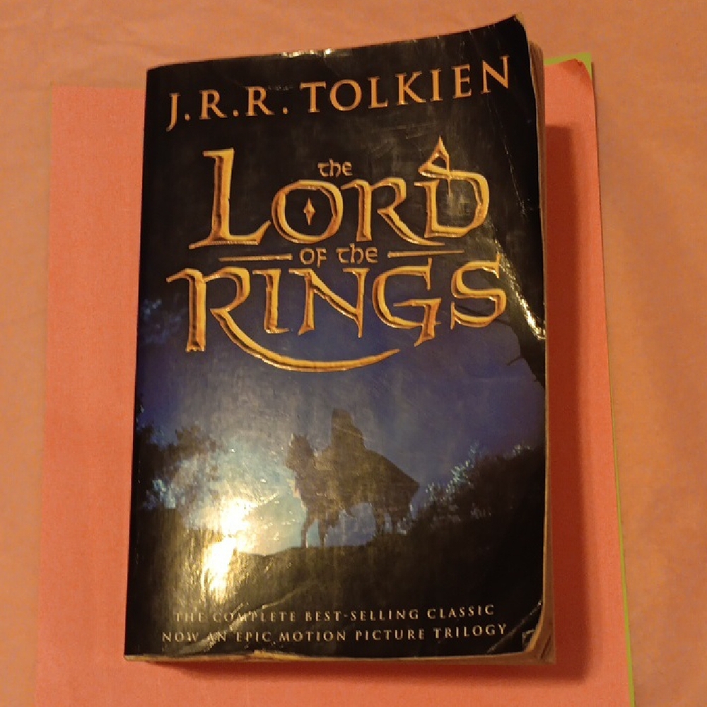 Tolkien / The Complete Lord of the Rings Book - Paperback